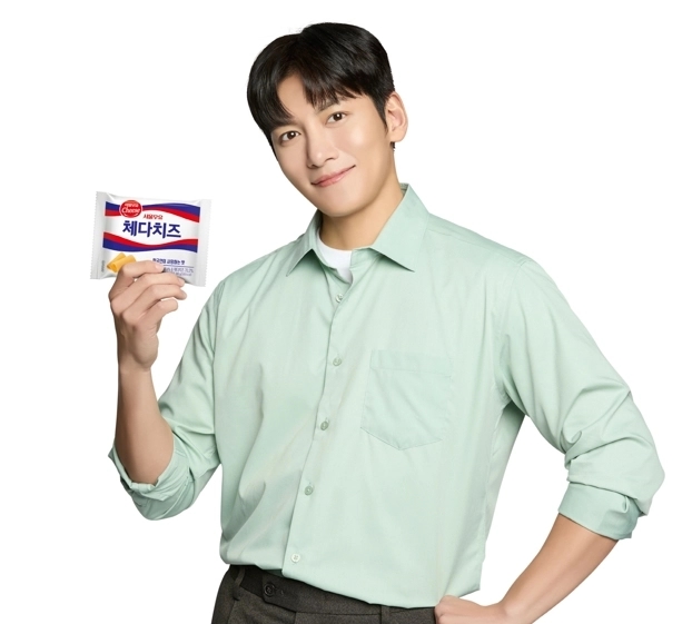 지창욱