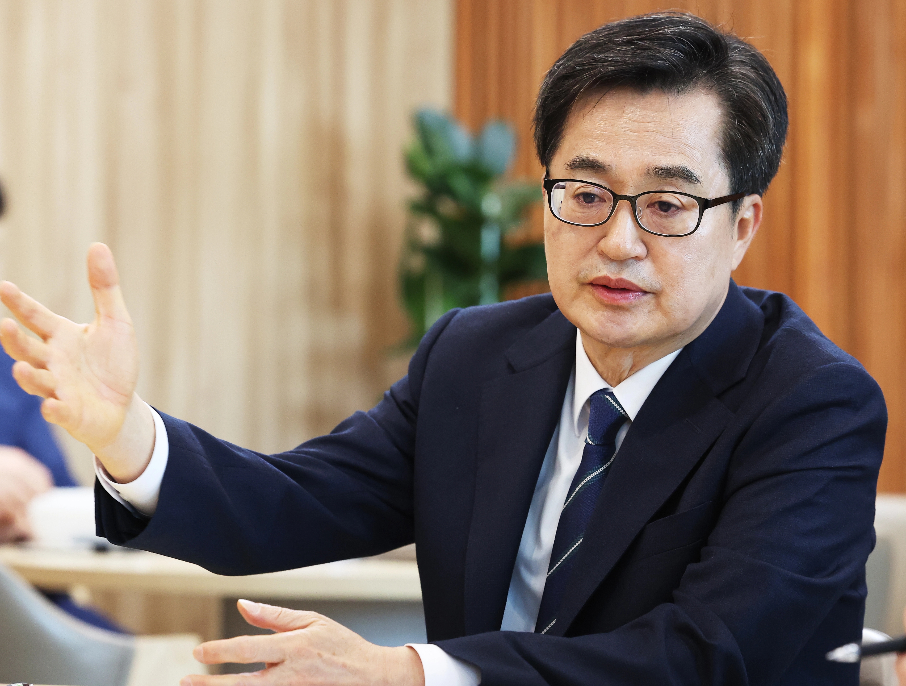 김동연