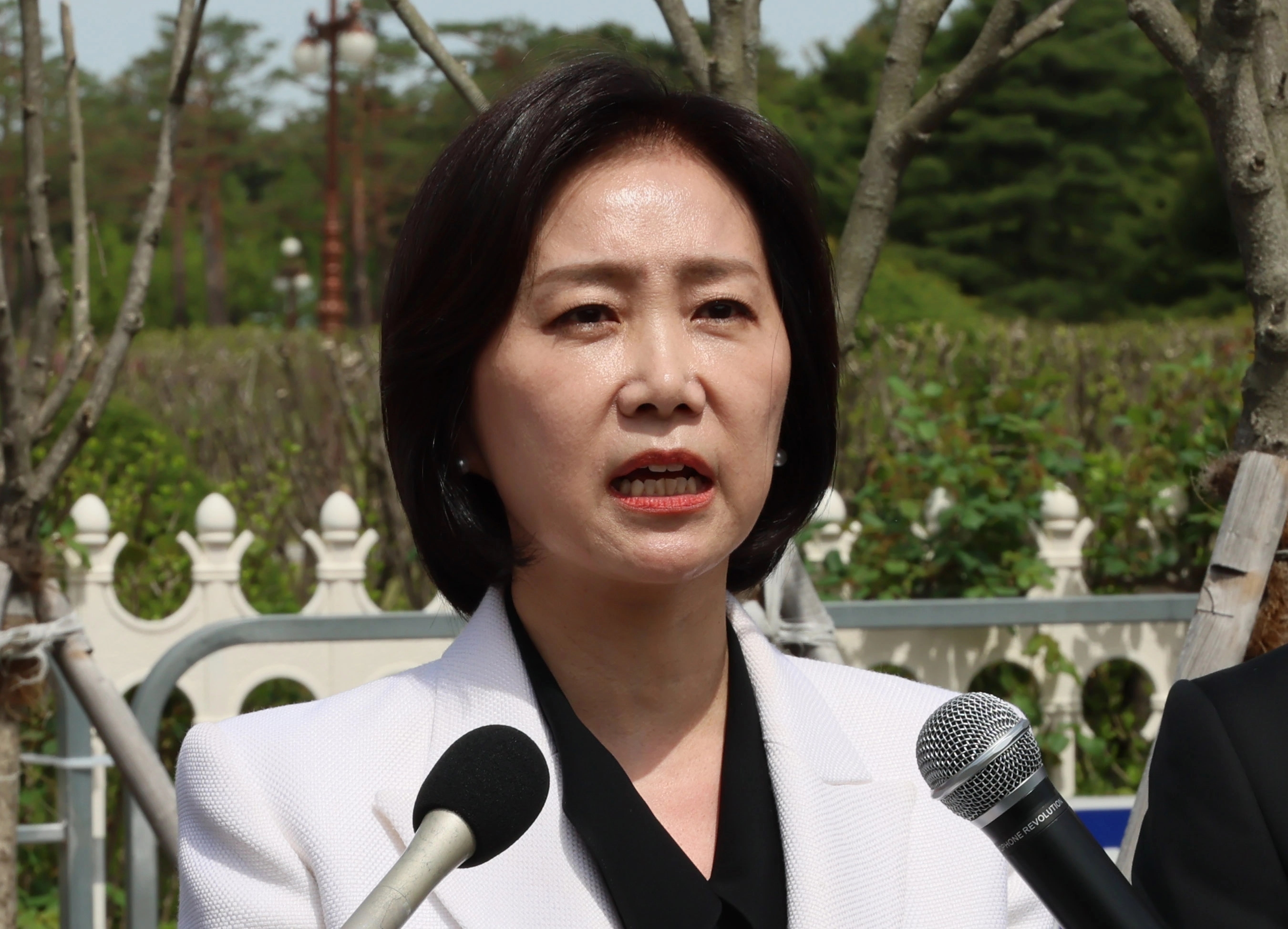 허은아