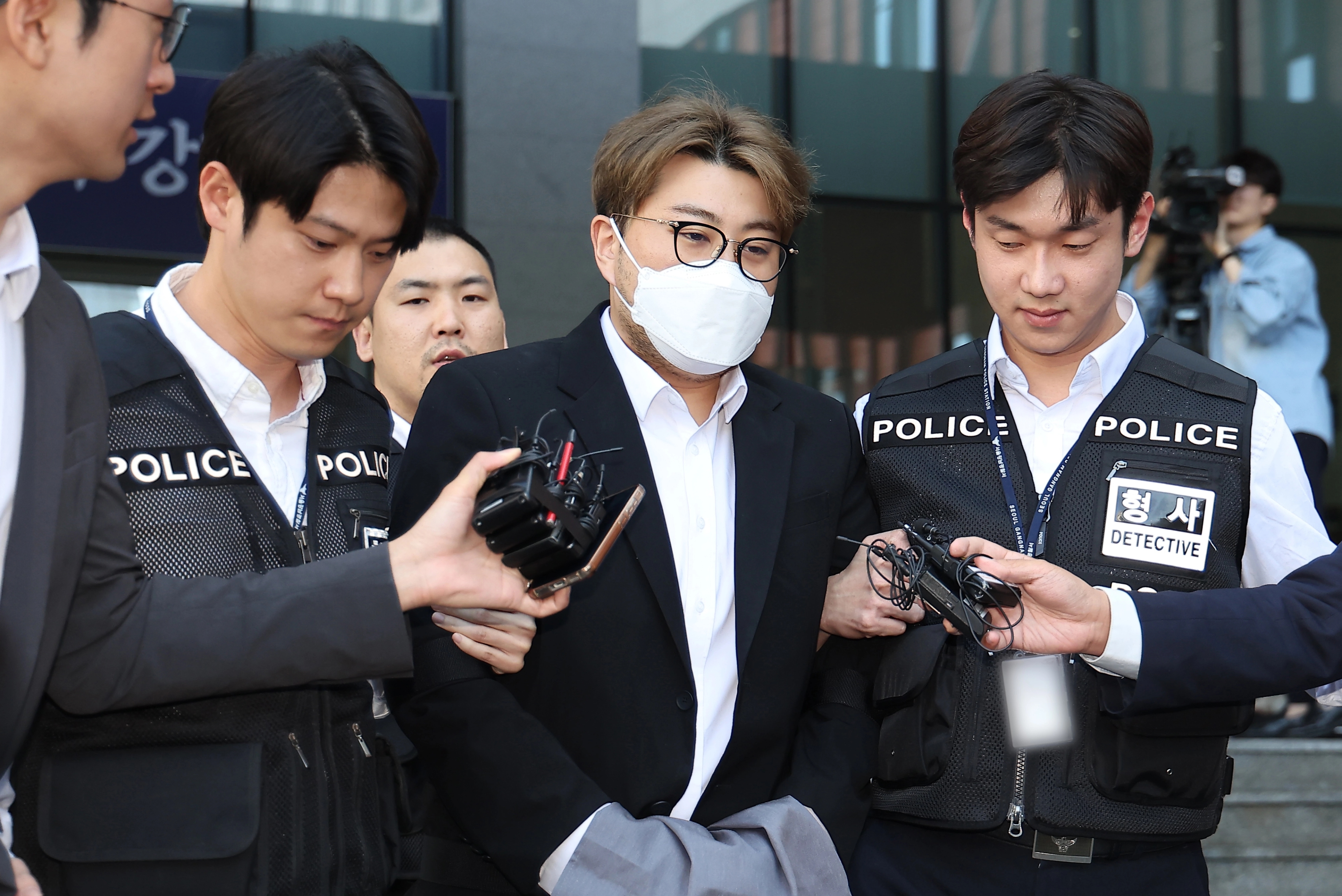 김호중