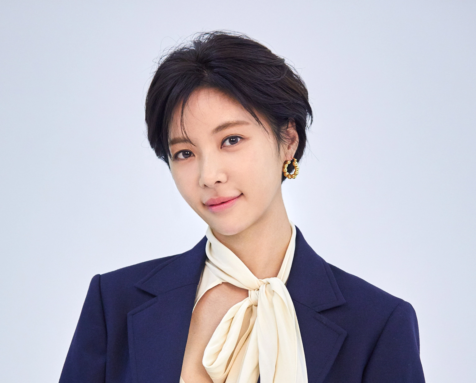 황정음