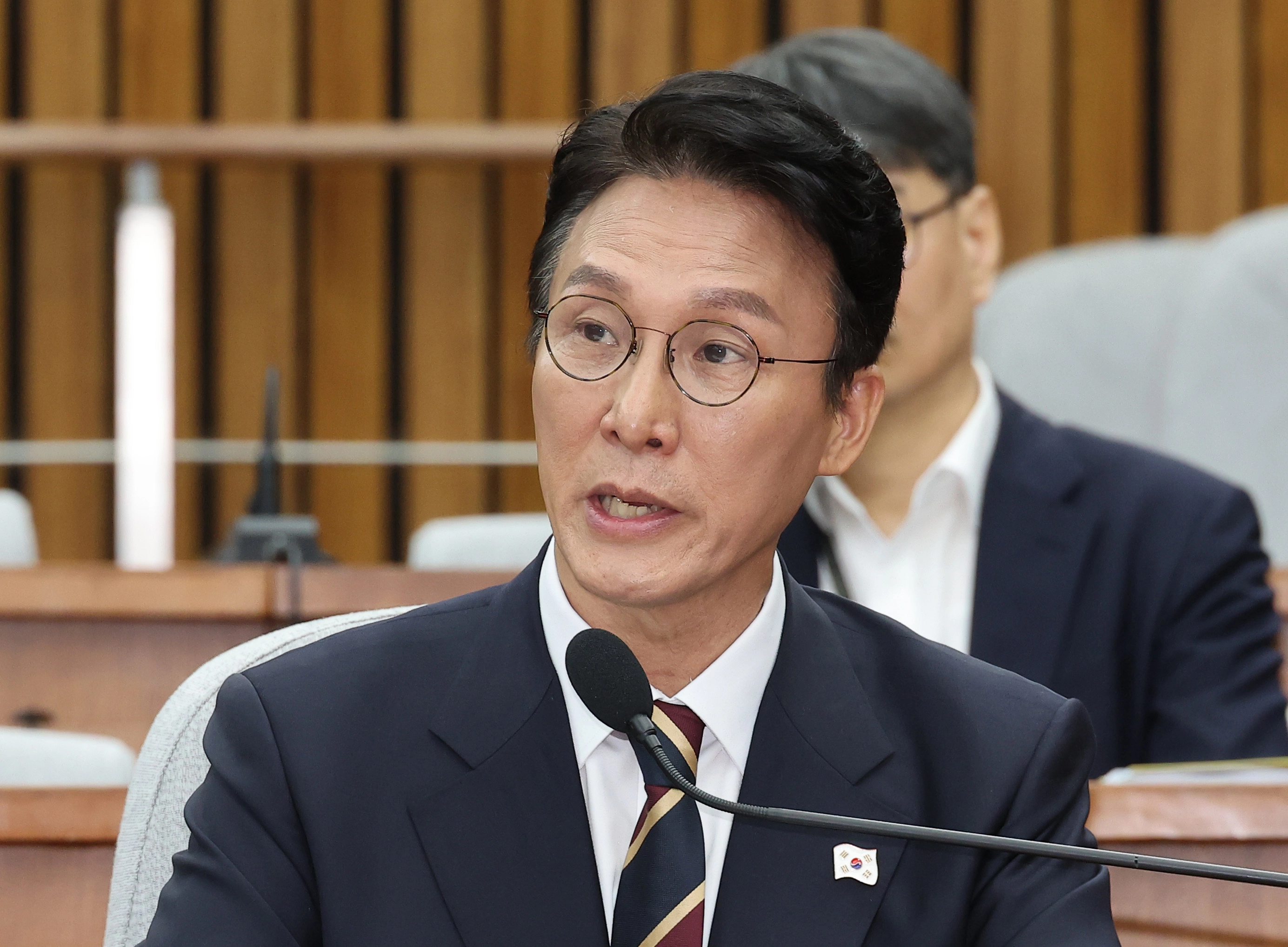 김민석