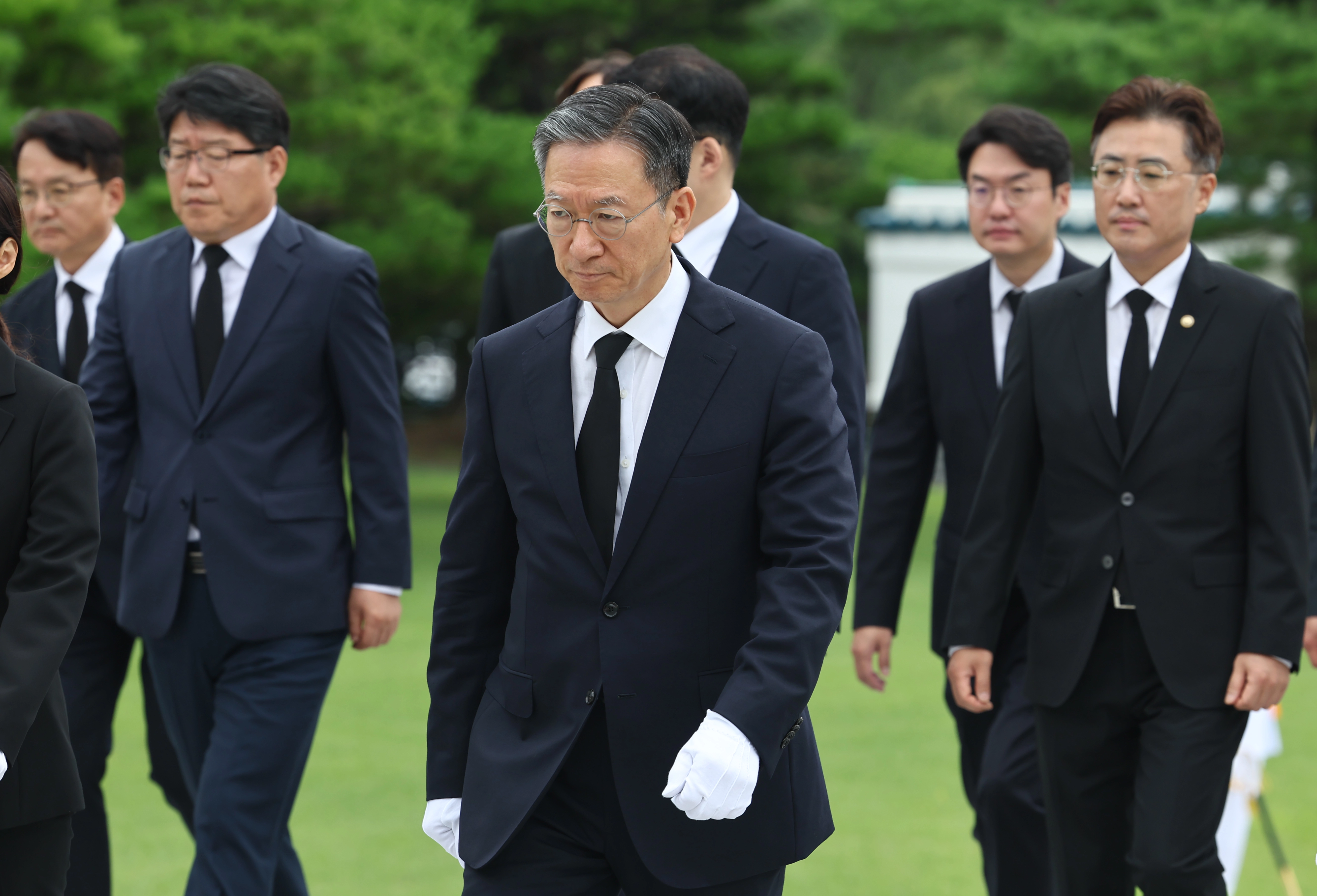 정성호 법무부 장관, 현충원 참배