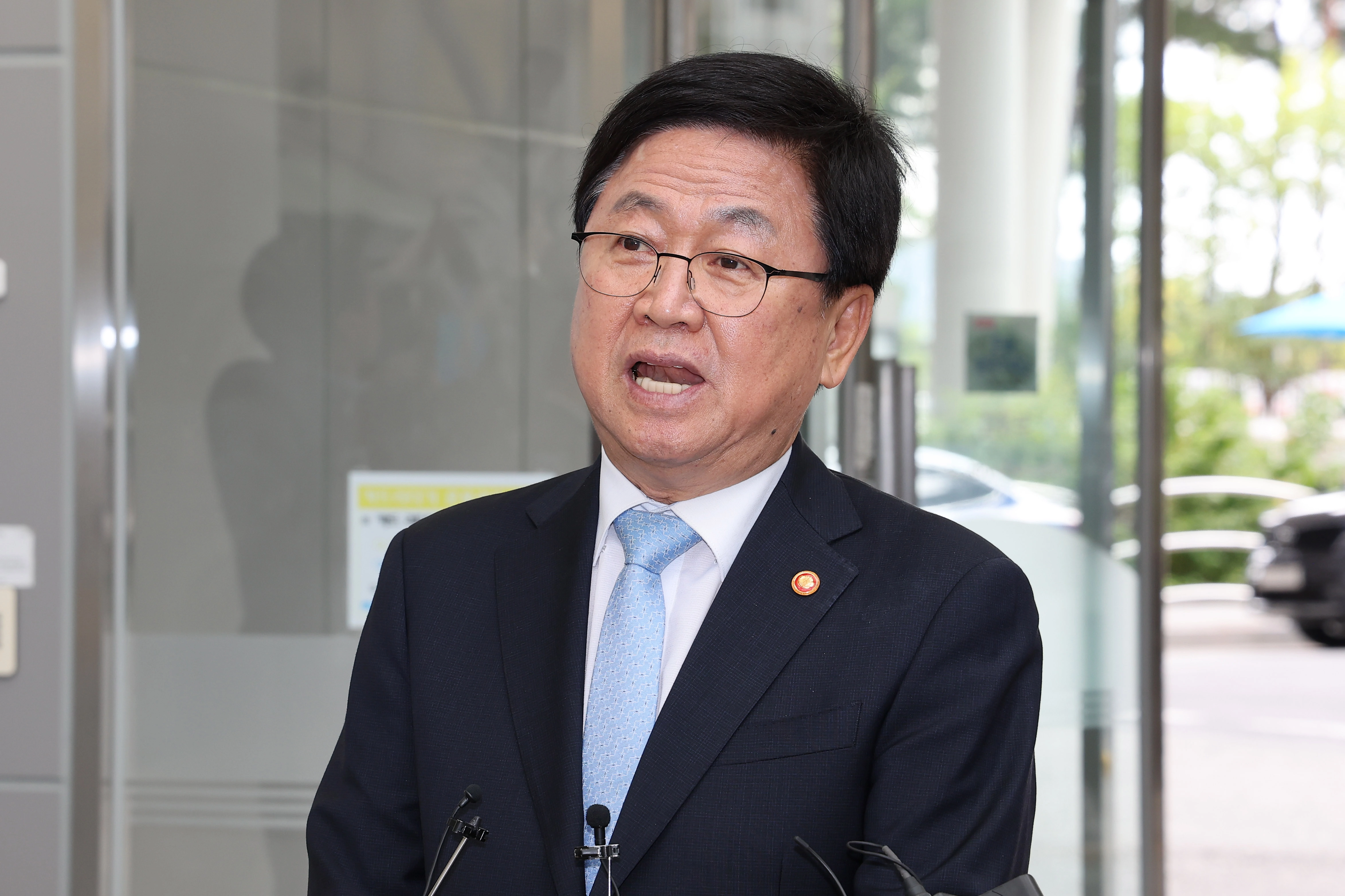 교육부장관
