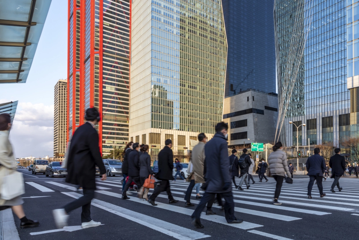 지난해 우리나라 1인당 국민총소득(GNI)이 3년 연속 3만6천달러대에 머물렀다.