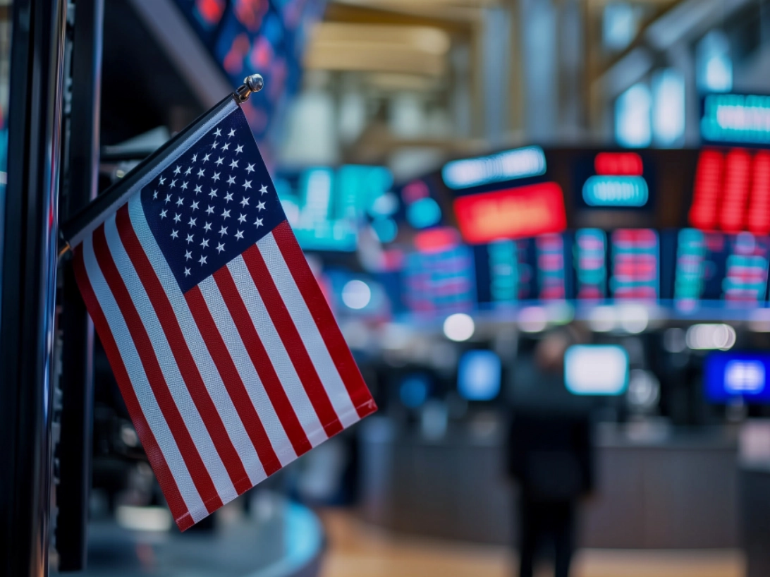 올해 글로벌 금융 시장을 뒤흔든 3가지 변수는 관세, 미국에 대한 신뢰 상실, 인공지능(AI)이라는 분석이 나왔다.